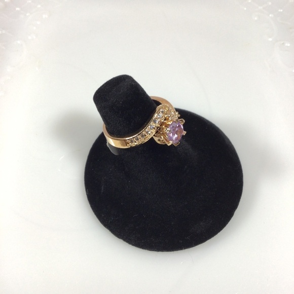 Sparkling Purple Amethyst and Pave Cubic Zirconia Gold Fashion Ring - Size 10 - Picture 3 of 9